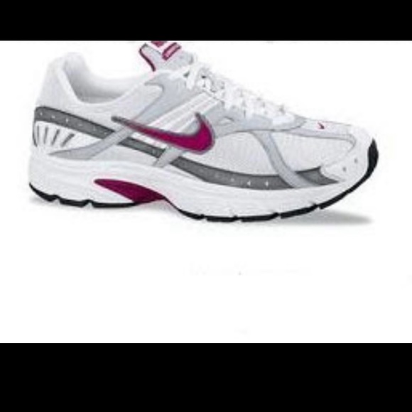 Nike Shoes - Women's NIKE AIR DOWNSHIFTER II Sz 9